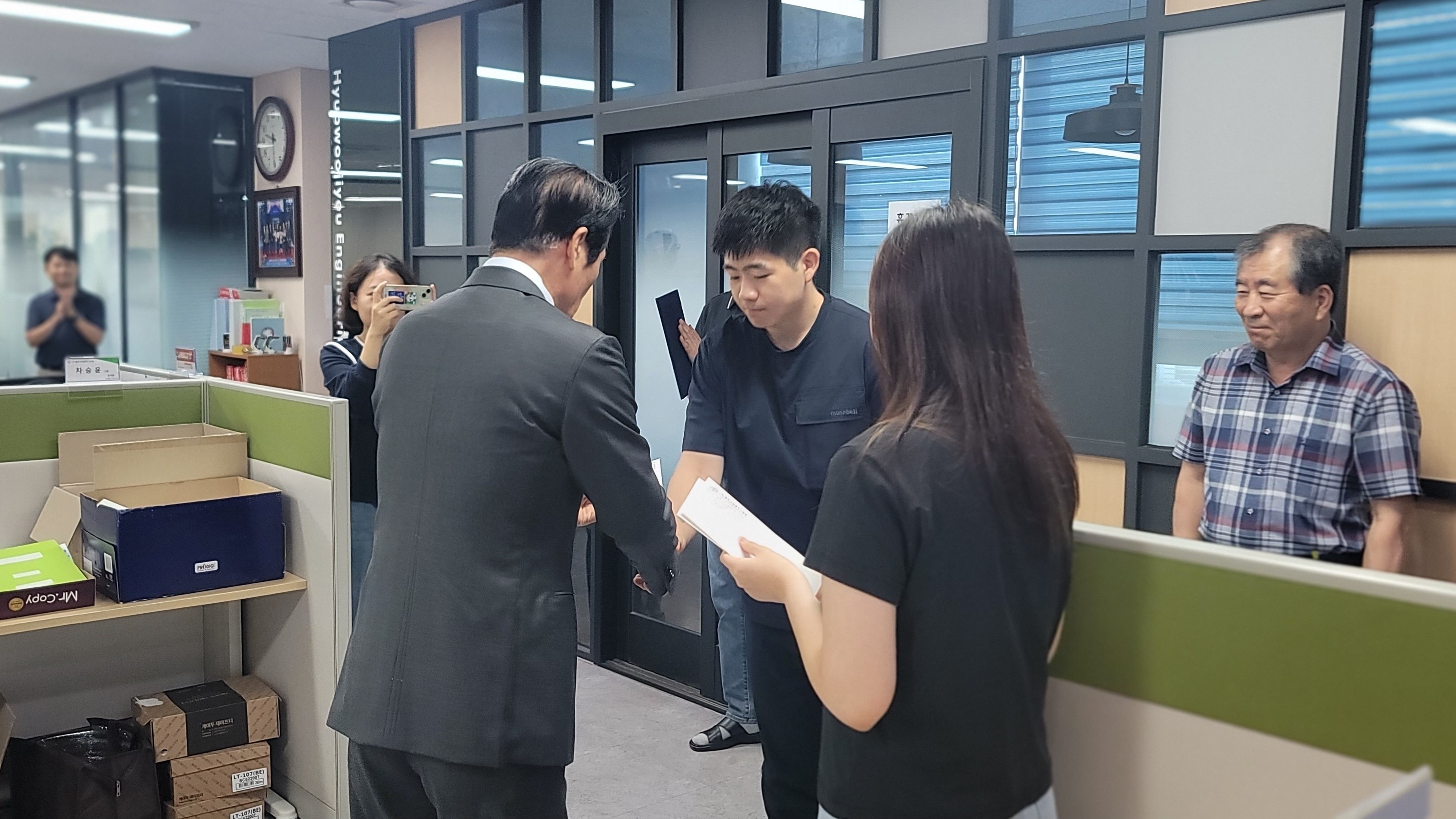 KakaoTalk_20250714_100113786_08.jpg